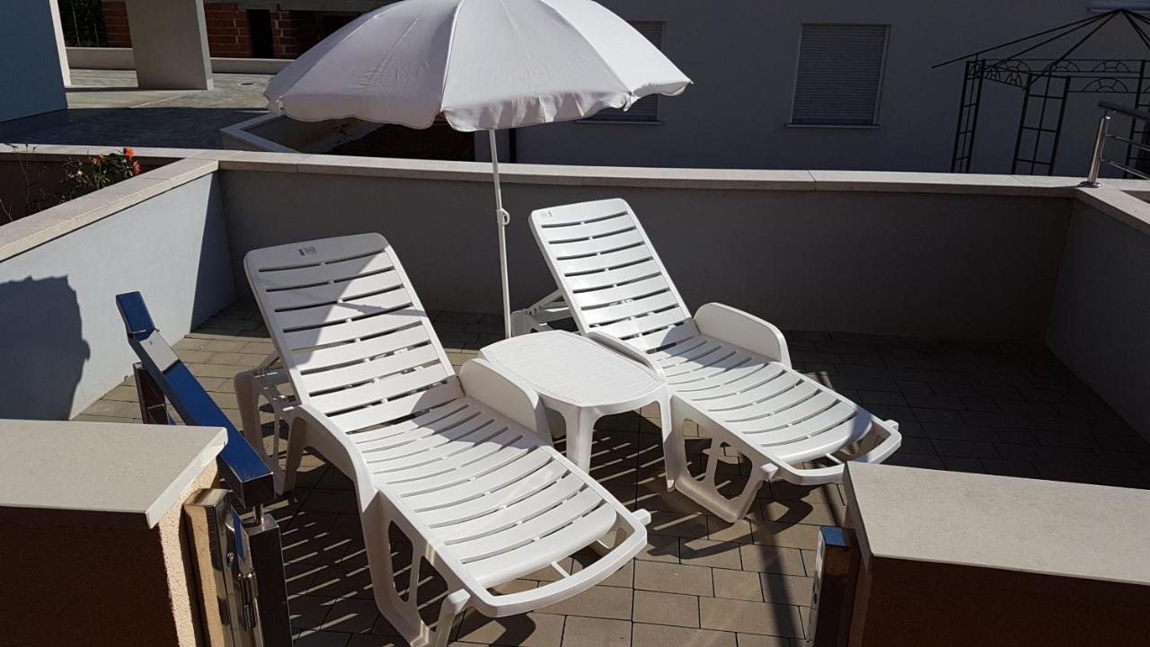 Apartment Orange Brist Пула Екстер'єр фото